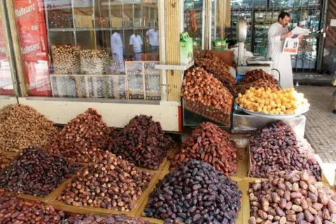 تصویر 2 از قیمت خرما پیارم اصل با کیفیت ارزان + خرید عمده